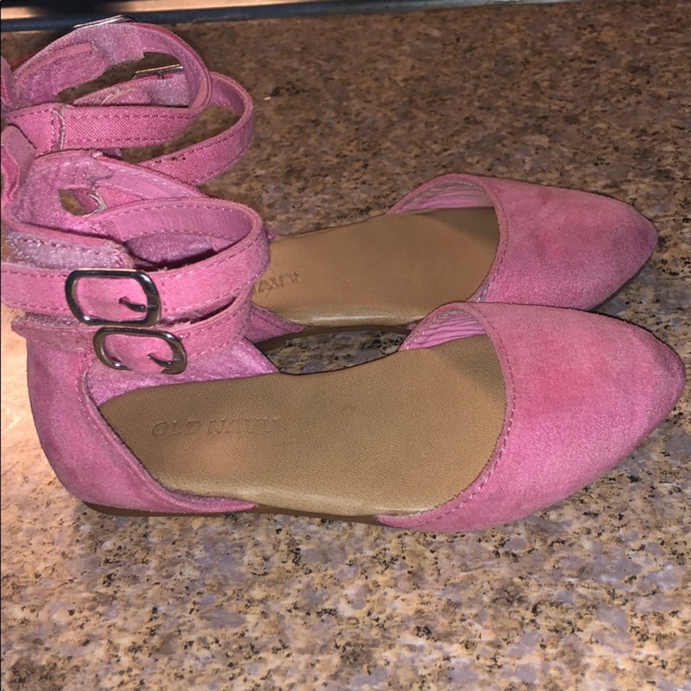 Ballet flats